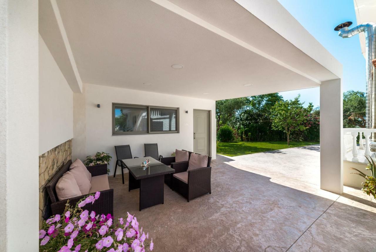 ארגאסי Villa Georgia מראה חיצוני תמונה